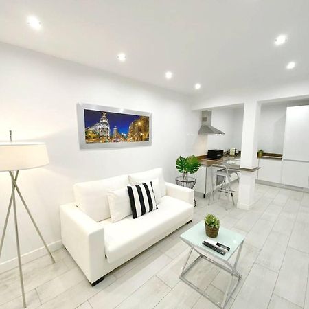 Apartamento De Diseno En Plaza Mayor Madrid Exterior photo